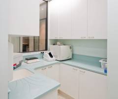 Laboratorios, Farmacias